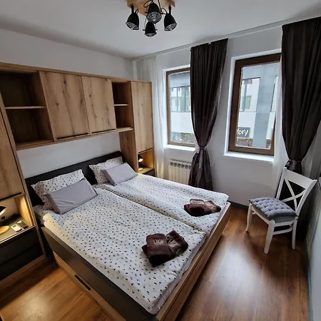 Two-bedroom Paskalina, Near The Lift Lejlighed