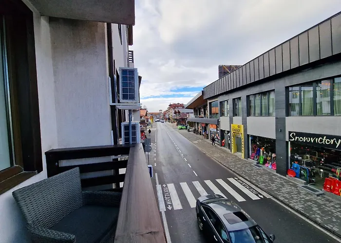 아파트 Two-bedroom Paskalina, Near The Lift *