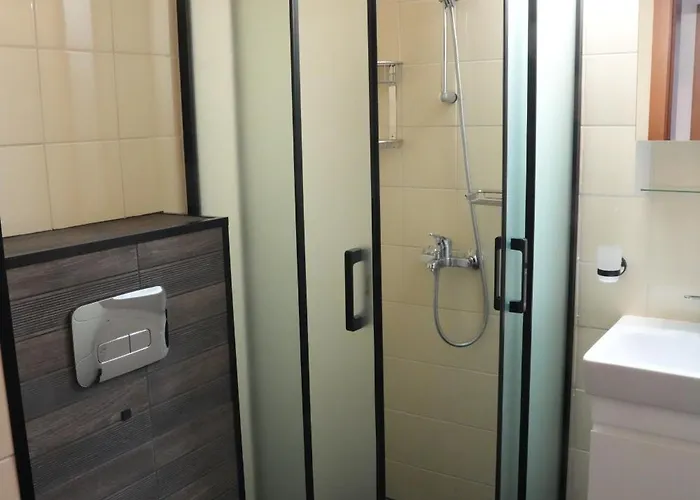 아파트 Two-bedroom Paskalina, Near The Lift