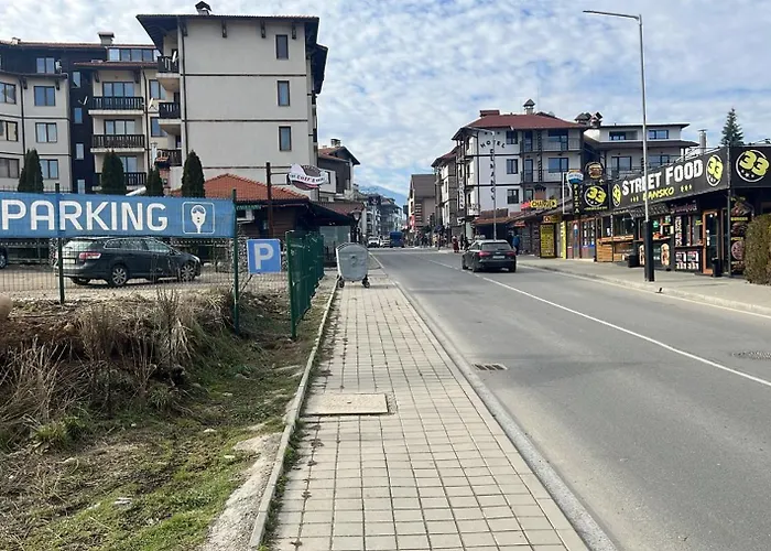 아파트 Two-bedroom Paskalina, Near The Lift *